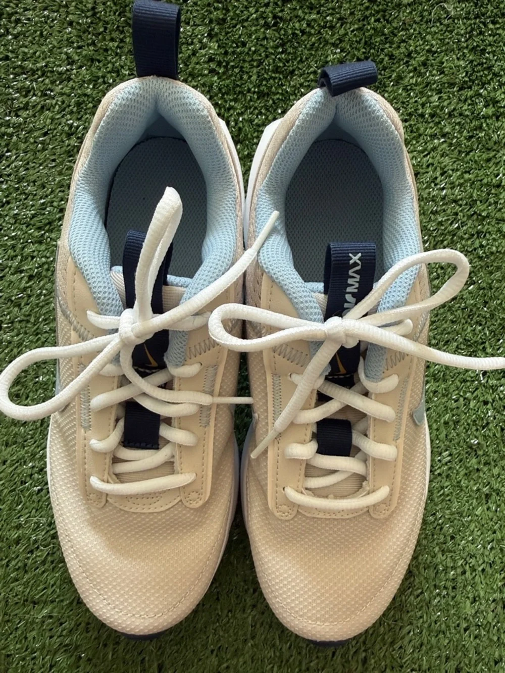 Like New Nike Air Max INTRLK Lite Kids' Light Blue/Beige Low-Top Sneaker